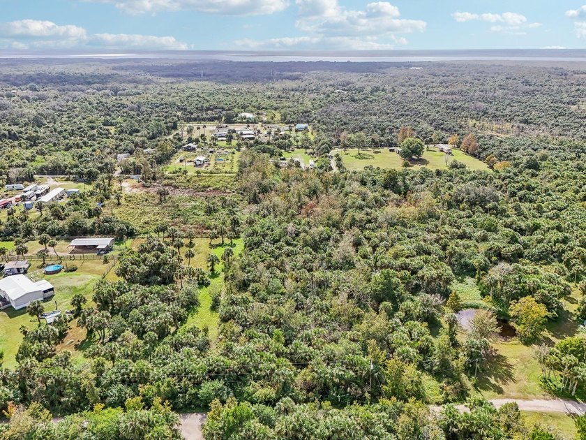 Great 1 acre Lot ready for your Dream Home! on the Corner Lot! - photo 4