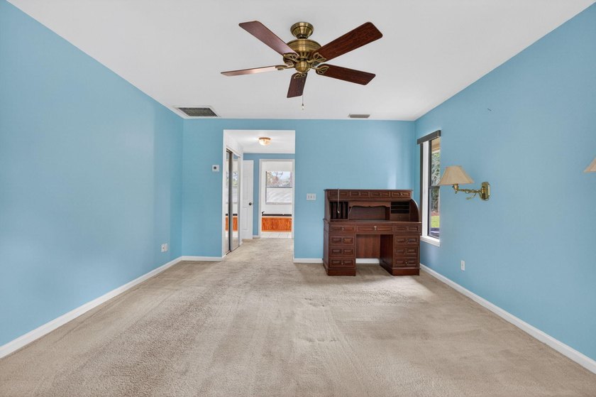 Enjoy peaceful country living in Jupiter Farms with this - photo 11