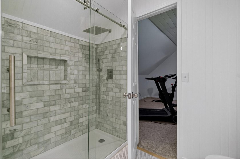 Tucked away on a charming and tranquil cul-de-sac in the coveted - photo 34