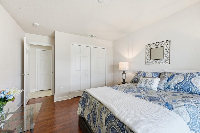 Welcome home to this pristine 2BR/2BA fully furnished residence - photo 19