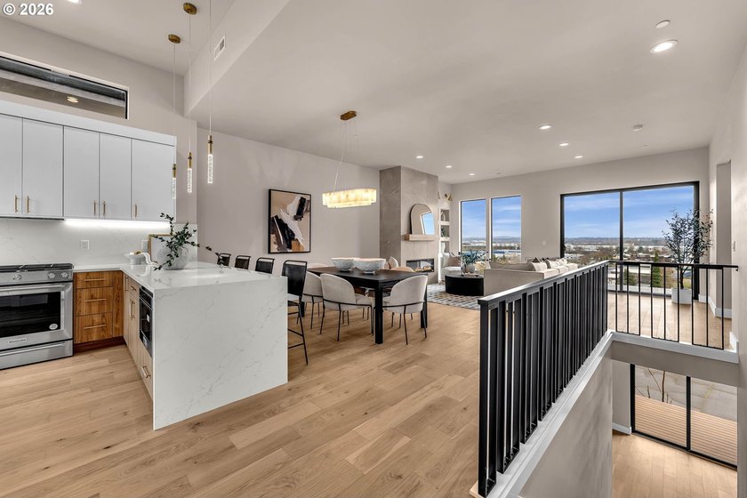 Luxurious New Construction Townhome. Move-In Ready. This - photo 38