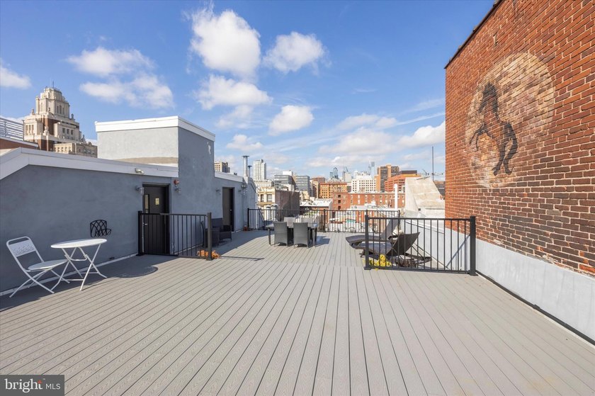 Welcome to Black Horse Alley, an intimate boutique condominium - photo 3