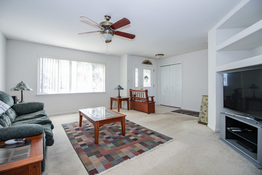 Homes in Barrington West rarely become available, especially at - photo 5
