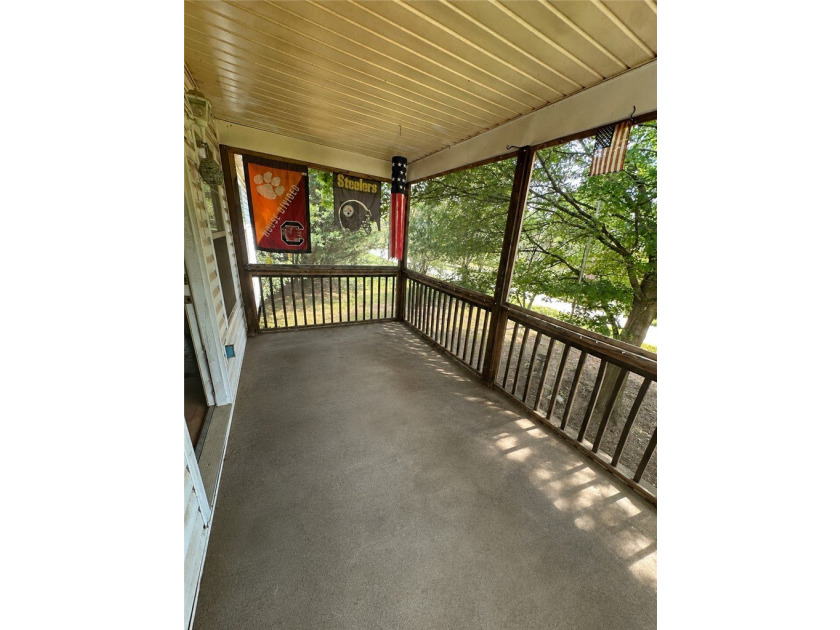 Welcome to 138 Cloverdale Dr. in Seneca, SC a 3 bedroom, 2 full - photo 27