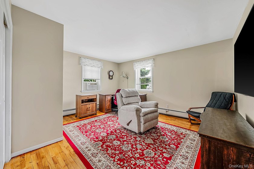 Very Rare Legal Two-Family By CO In The Heart Of West Islip! - photo 22