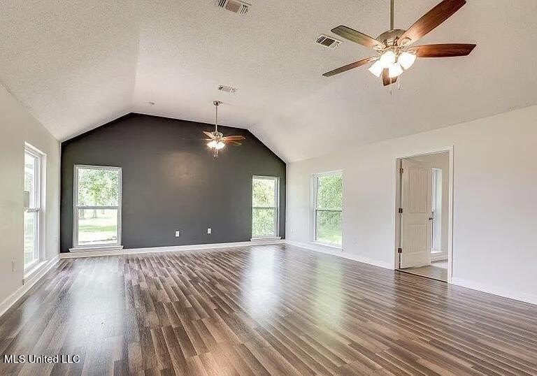 Welcome to 6535 Lakeshore Drive, where comfort and location come - photo 4