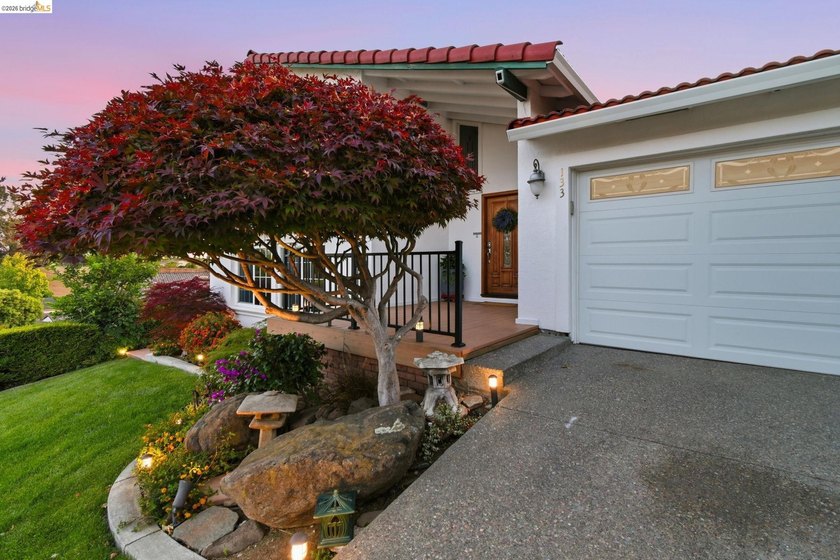 Rare Spacious Multi-Generational Dream Home with Pool,RV Parking - photo 8