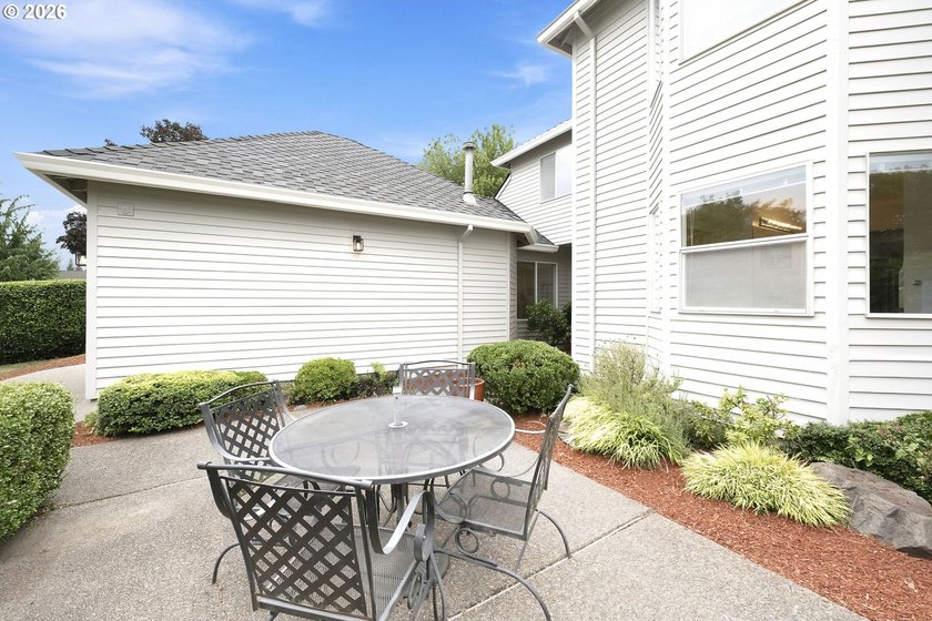 Wonderful detached home in the desirable Charbonneau Country - photo 4