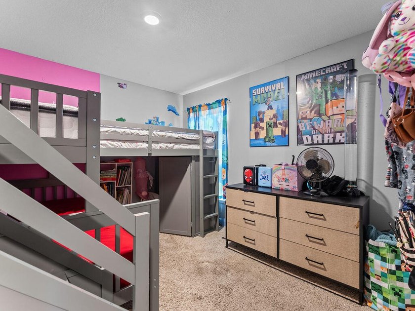 Welcome to this stunning and meticulously maintained 4-bedrm + - photo 5