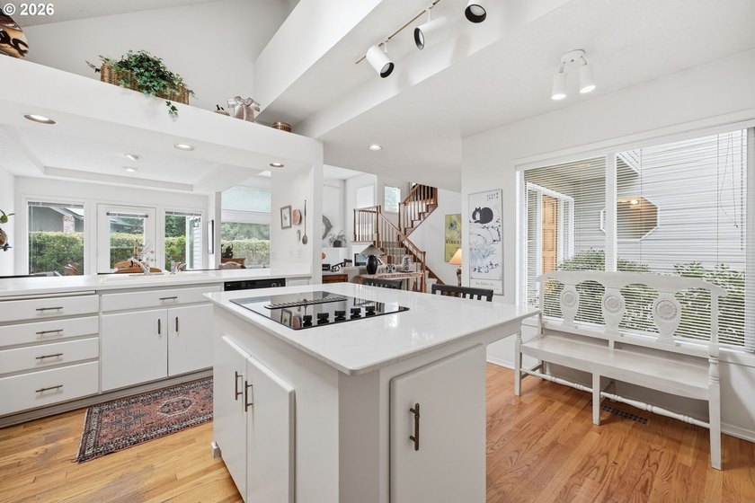 Wonderful detached home in the desirable Charbonneau Country - photo 8