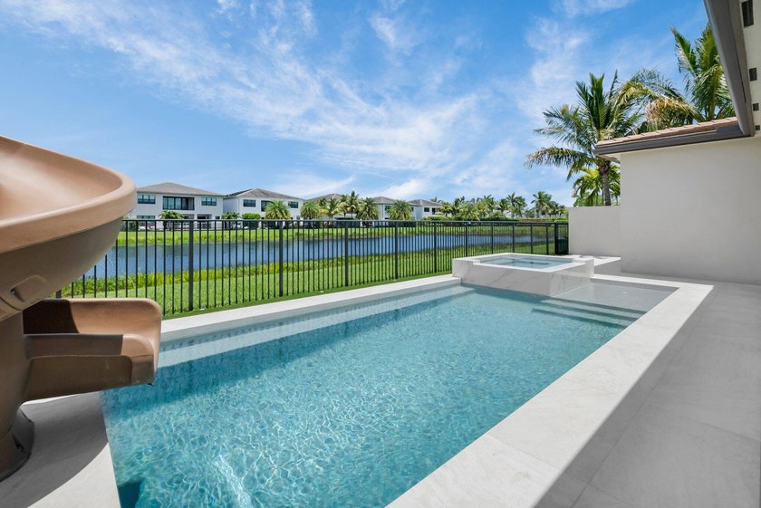Former Furnished Model: Lakefront *Pacifica* Model with a - photo 58