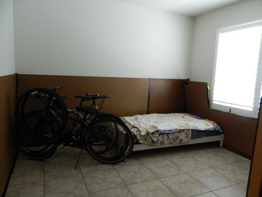 Motivated Sellers! This home is only 4 years old! Sellers have - photo 5