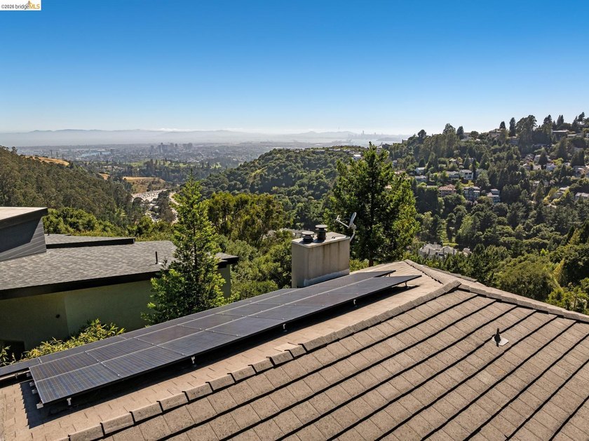 Tucked into a private cul-de-sac in Oakland Hills' coveted - photo 10