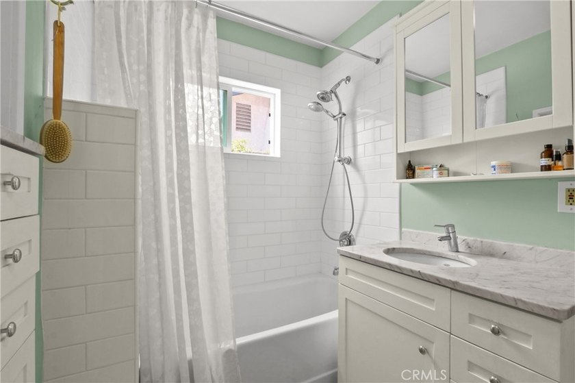 1055 W 17th - photo 14