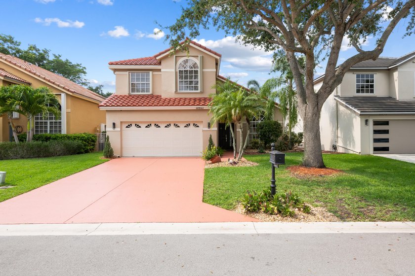 This beautifully maintained home features a brand-new roof - photo 5