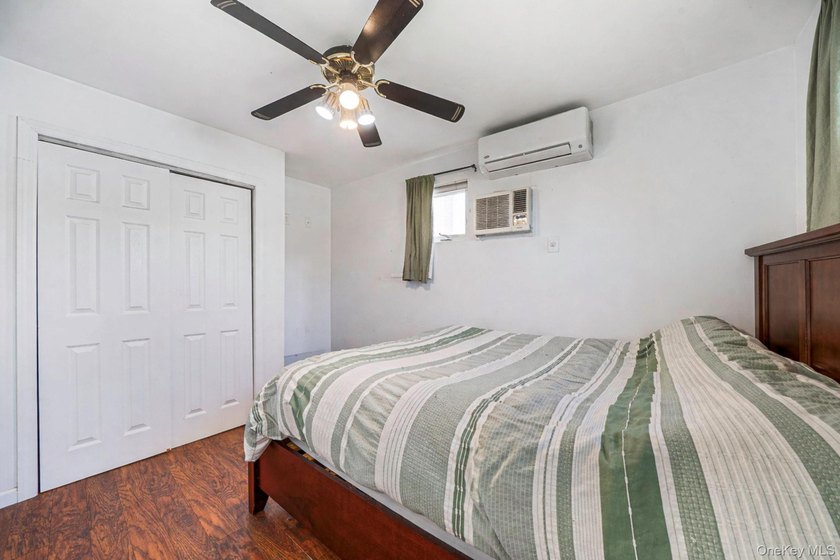 Welcome to this beautifully maintained 3 bedroom, 2 full - photo 14