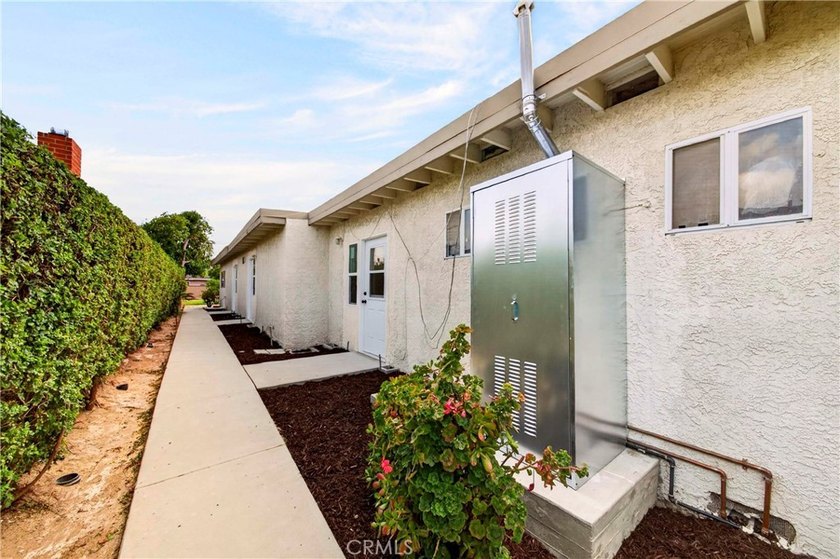 Built in 1956, 1977, 2004. Exceptional opportunity to acquire a - photo 41