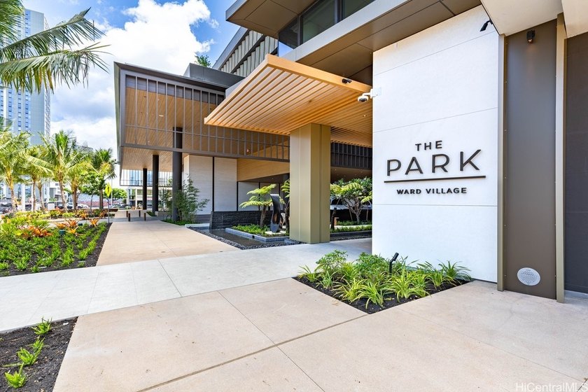 Welcome to Unit 1402 at The Park Ward Village beautifully - photo 25