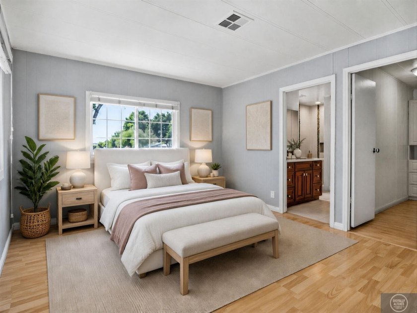 Welcome to this beautifully updated 3 bedroom, 2 bath residence - photo 13