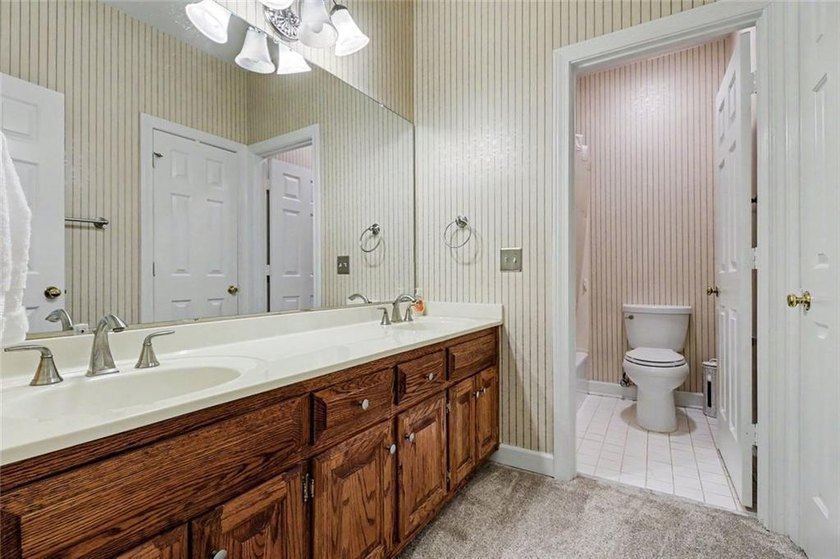 Welcome to 2565 Fairview Drive-an exceptional and hard-to-find - photo 21