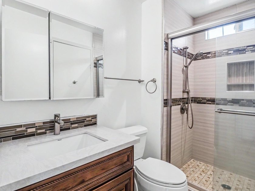 Welcome to this beautifully updated 3 bedroom, 2 bath residence - photo 47