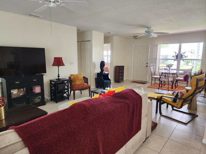 Private Preserve Views in Palm Grove! Enjoy the perfect blend of - photo 8