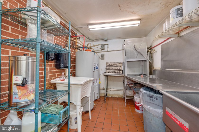 We are excited to present the Lost River Grill and Motel and - photo 23