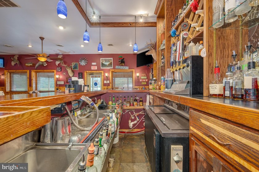 We are excited to present the Lost River Grill and Motel and - photo 34