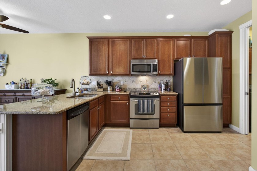 Freshly painted interior. Price Improvement. Seller Motivated &amp; - photo 14