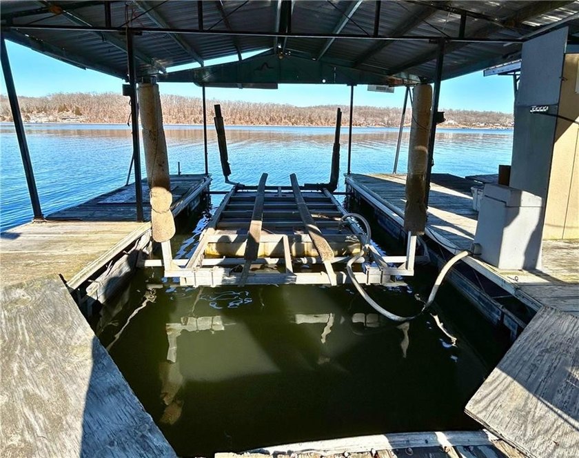 Offered BELOW 2025 Appraised Value! Waterfront opportunity on - photo 18