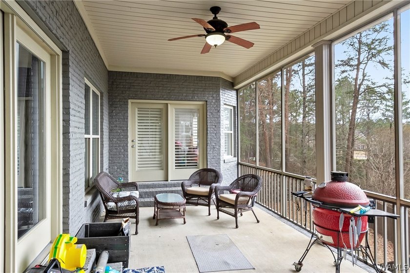 Welcome to 2706 Lake Crest Dr, a beautifully designed 4 bedroom - photo 37