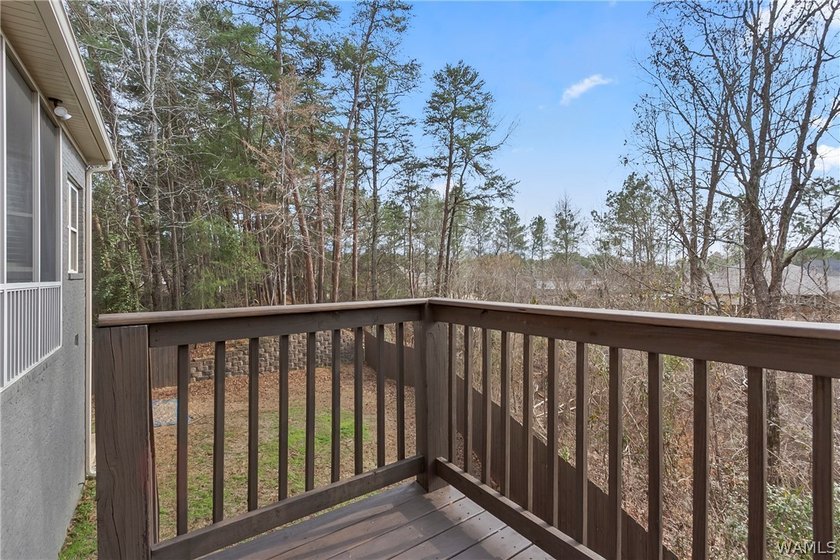 Welcome to 2706 Lake Crest Dr, a beautifully designed 4 bedroom - photo 38
