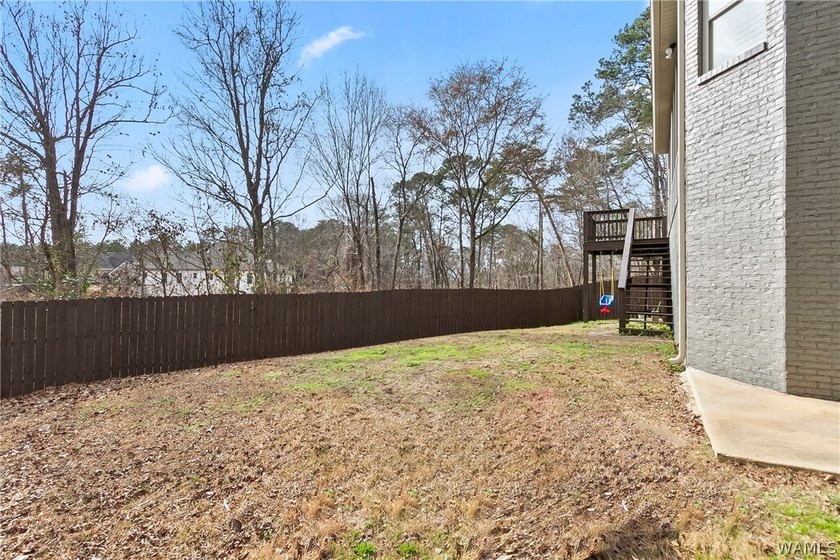 Welcome to 2706 Lake Crest Dr, a beautifully designed 4 bedroom - photo 40