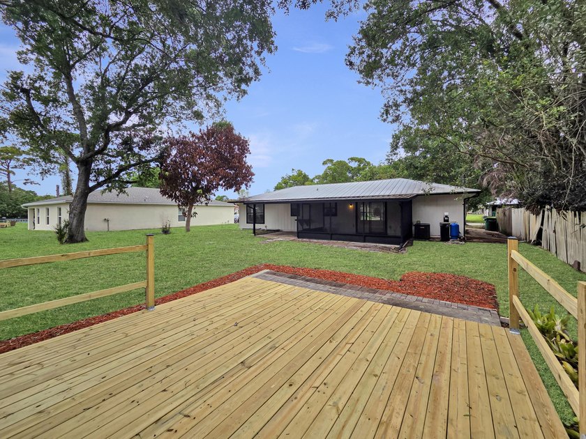 Enjoy years of worry free living in this fully renovated 2/2 - photo 19