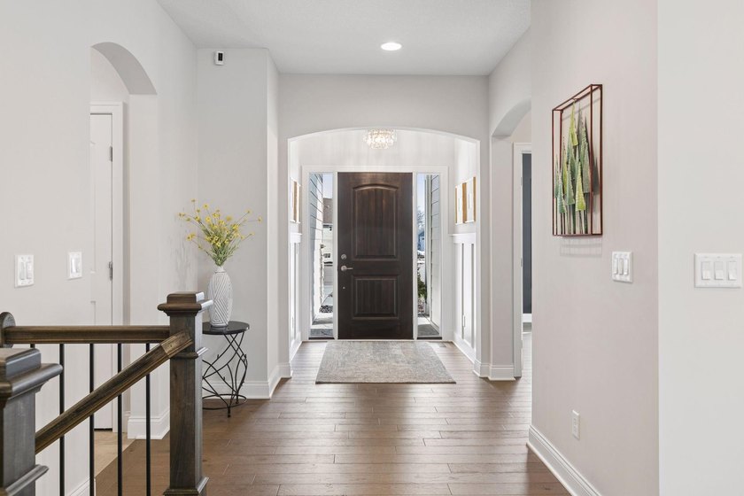 Architectural sophistication meets modern comfort in this - photo 9