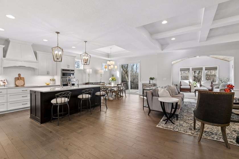 Architectural sophistication meets modern comfort in this - photo 10