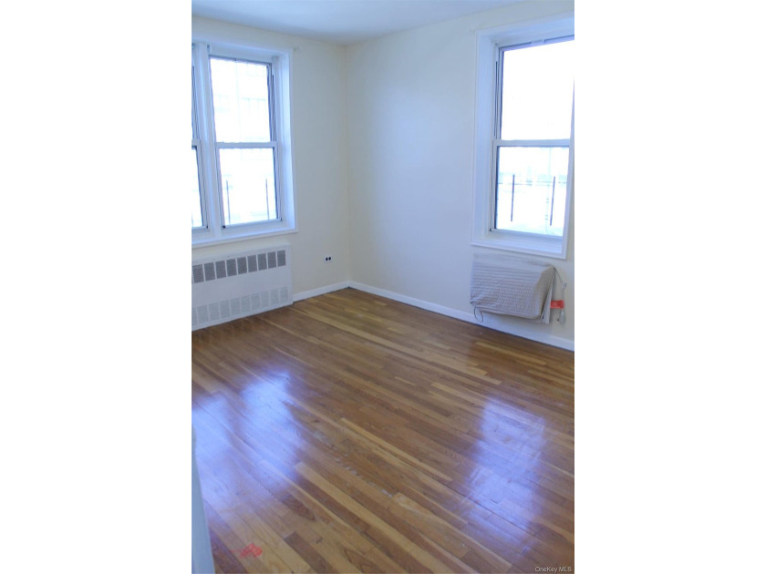 Welcome to this beautifully maintained 2-bedroom co-op located - photo 11