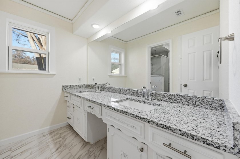 Fully Renovated Corner Lot Home in the Heart of Pantego! - photo 16