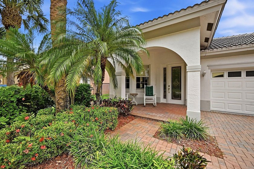 Welcome to this beautifully appointed home, offering the perfect - photo 2