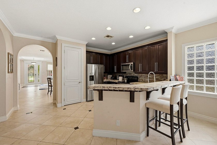 Welcome to this beautifully appointed home, offering the perfect - photo 9