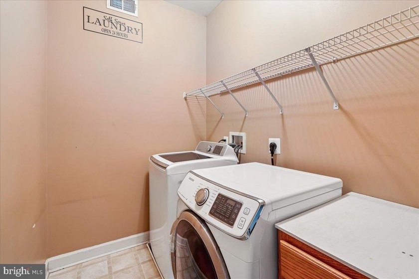 Look no further!! You will love the feel of this huge 3-level - photo 26