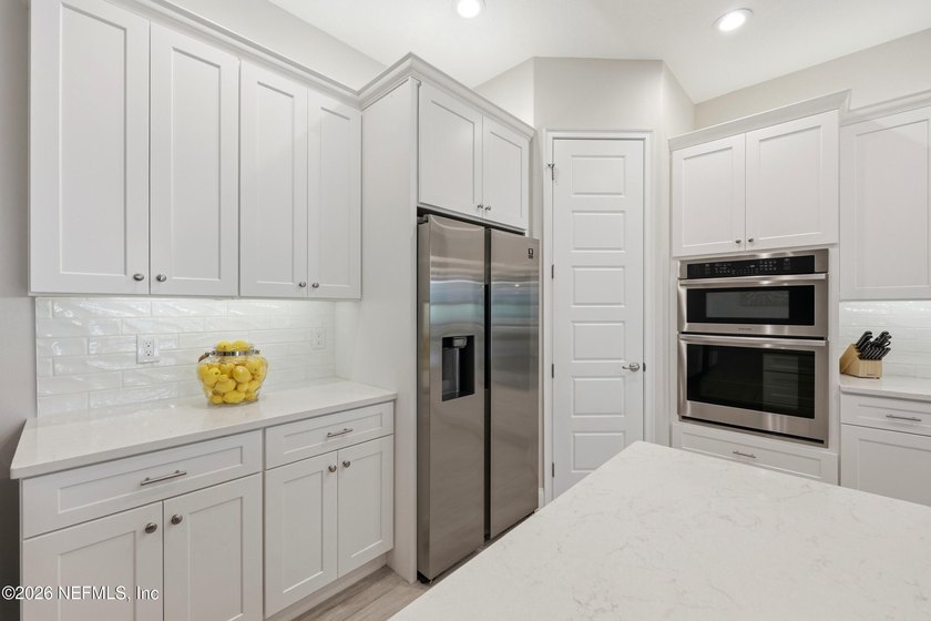 Luxury meets privacy in this beautifully appointed home on a - photo 18