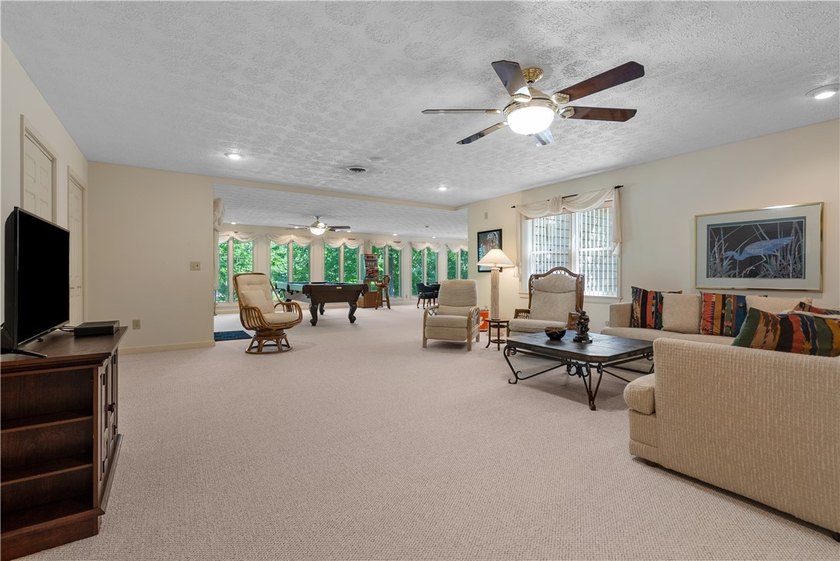 Full Furnished Waterfront Retreat in Keowee Key - photo 32