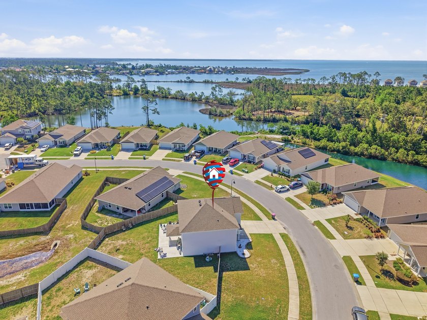 Discover this beautifully maintained 2019-built single-family - photo 34