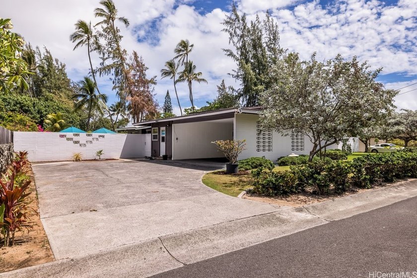 Discover a rarely available mid-century modern retreat in - photo 22