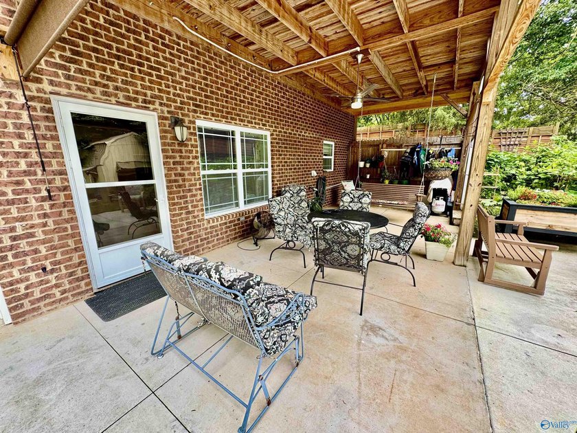 Don't miss this opportunity to own your little slice of Hippie - photo 33