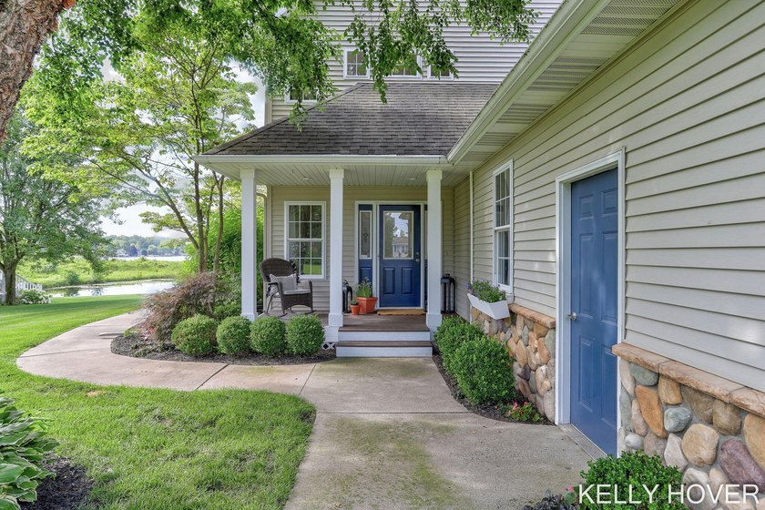 Experience the **Gun Lake lifestyle** in this beautifully - photo 3