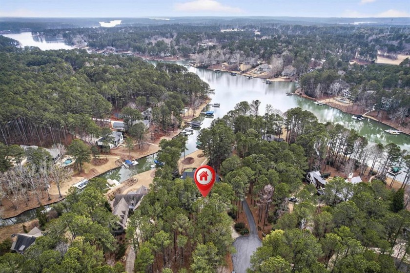 Beautifully Maintained Waterfront Home - Under Contract SOLD - photo 3