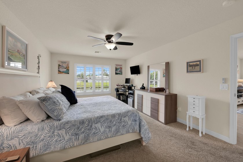 Welcome to 22 Alta Loma in the sought-after Spanish Lakes One - photo 17