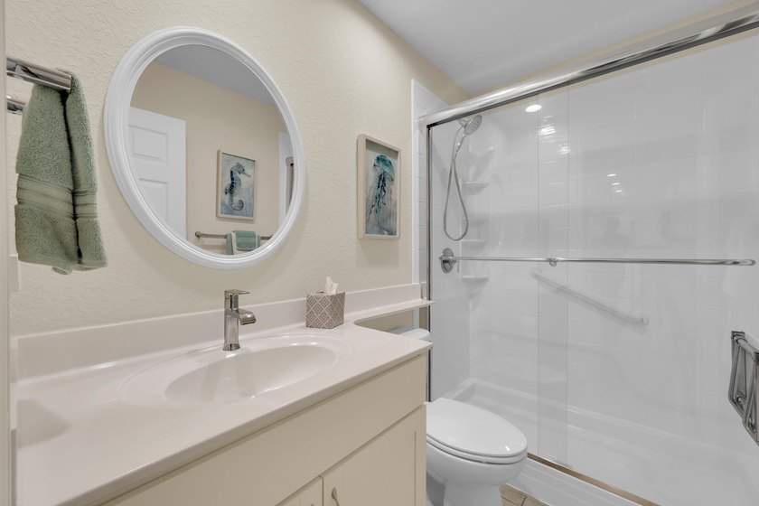 Welcome to 22 Alta Loma in the sought-after Spanish Lakes One - photo 23